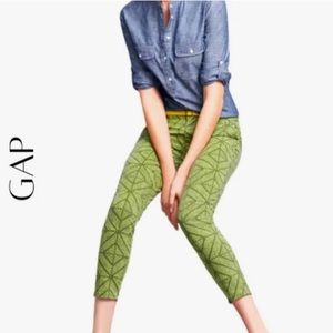 New with Tags, Gap Skinny Mini Green Pattern Khakis Pants.